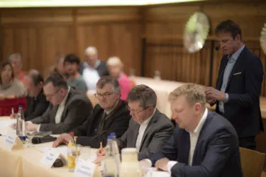 Präsentation der Bürgermeisterkandidaten Gemeinde Altfraunhofen - BDS Kleines Vilstal © Foto peppUP.de