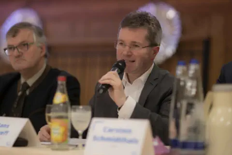 Präsentation der Bürgermeisterkandidaten Gemeinde Altfraunhofen - BDS Kleines Vilstal © Foto peppUP.de