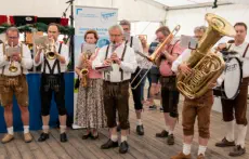 BDS Kleines Vilstal - Musikalische Unterstützung der Aster Blaskapelle - Fotos © BDS / peppUP.de